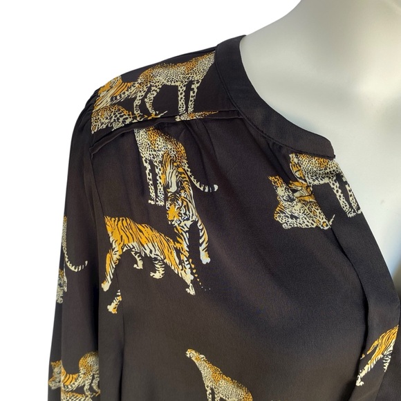 Easel Black Cheetah Tiger Print Long Sleeve Blouse Womens Plus Size 2X NWT Satin - Picture 7 of 12